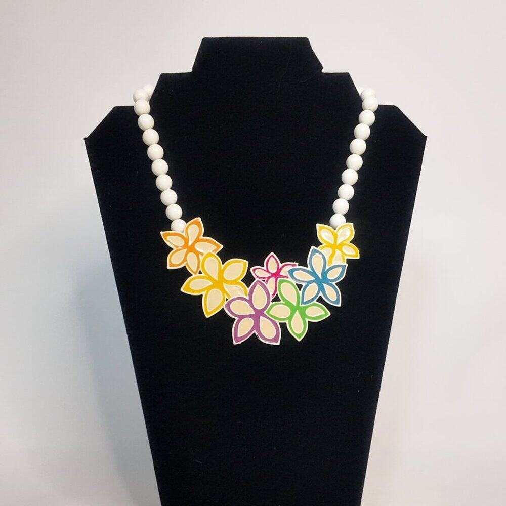 Vintage 80s Chunky White Bead Necklace Floral Pastel Statement Maximalist Retro